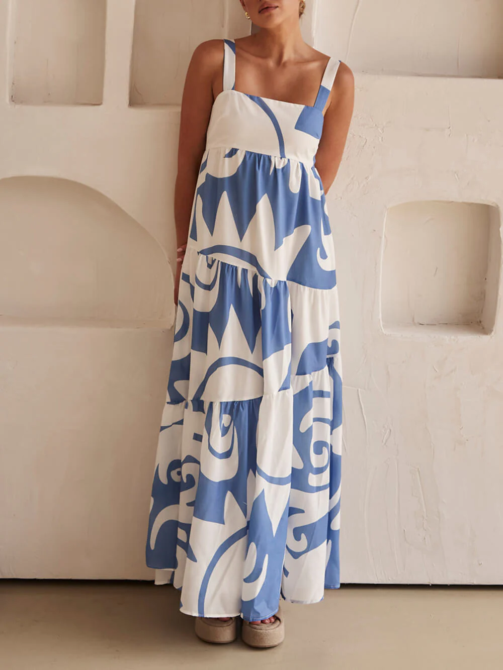 Enchanting Geometric Print Maxi Dress - Image 3