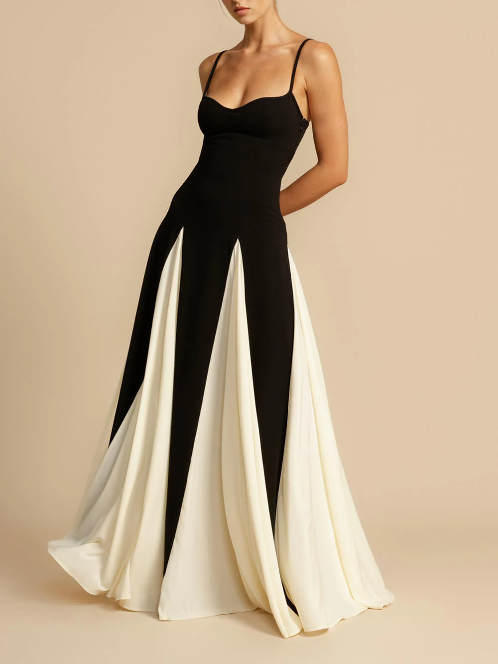 Elegance Panelled Tulle A-line Slip Maxi Dress - Image 5