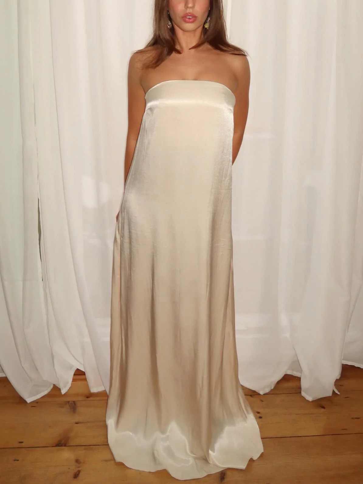 Elegant Satin Evening Gown Maxi Dress - Image 3