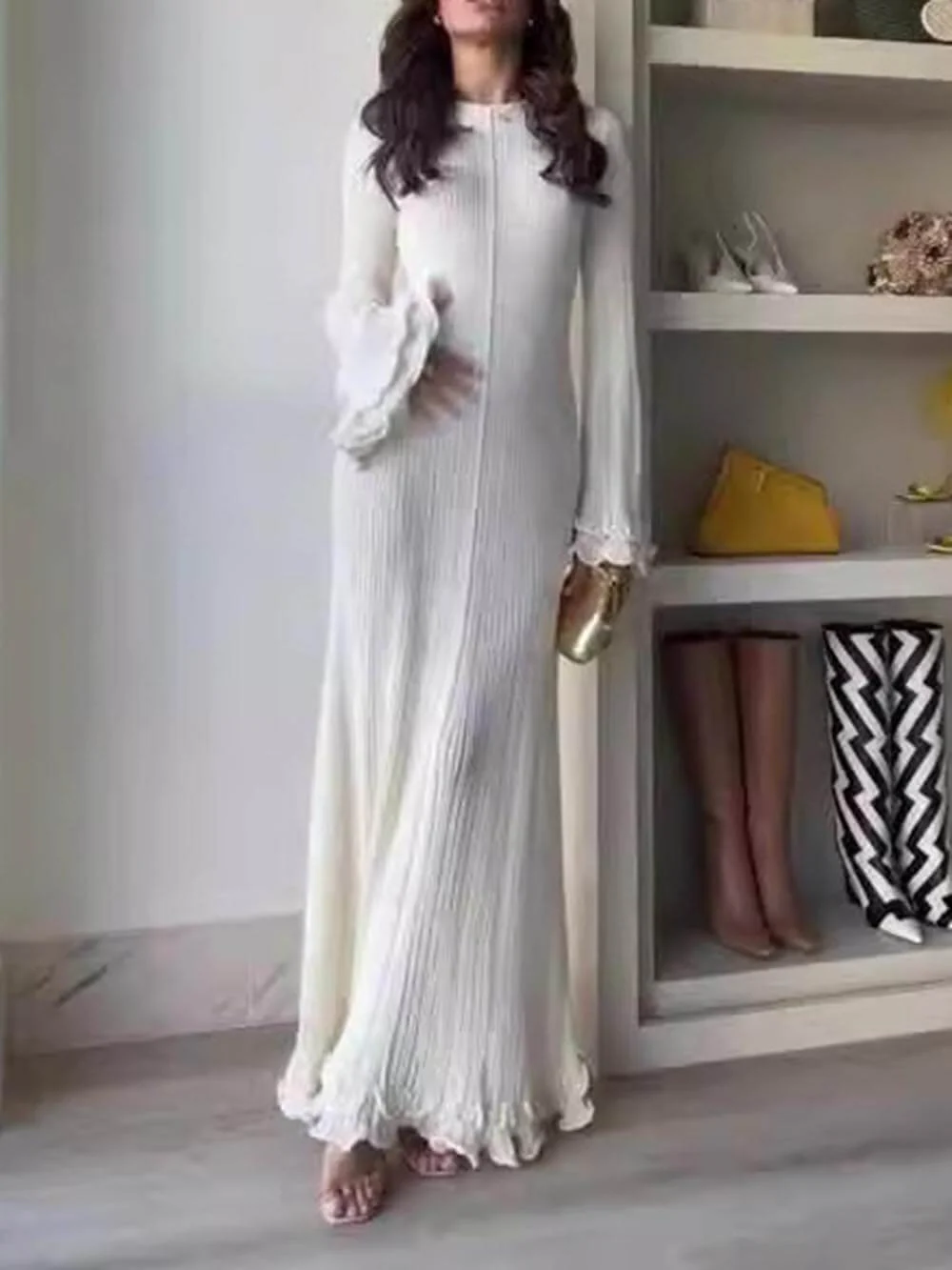 Elegant Trumpet Sleeves Rolled Hem Knitted Round Neck Maxi Dress - Image 2