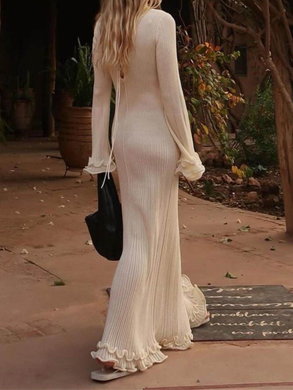 Elegant Trumpet Sleeves Rolled Hem Knitted Round Neck Maxi Dress - Image 5