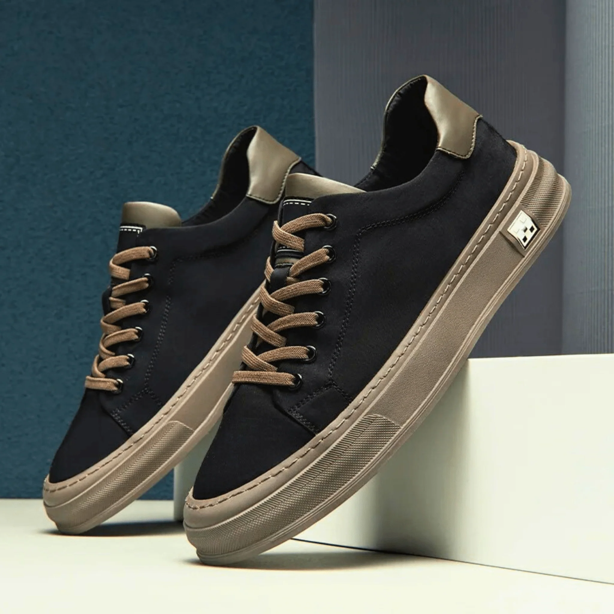 EMERSON TRAINER - Image 8