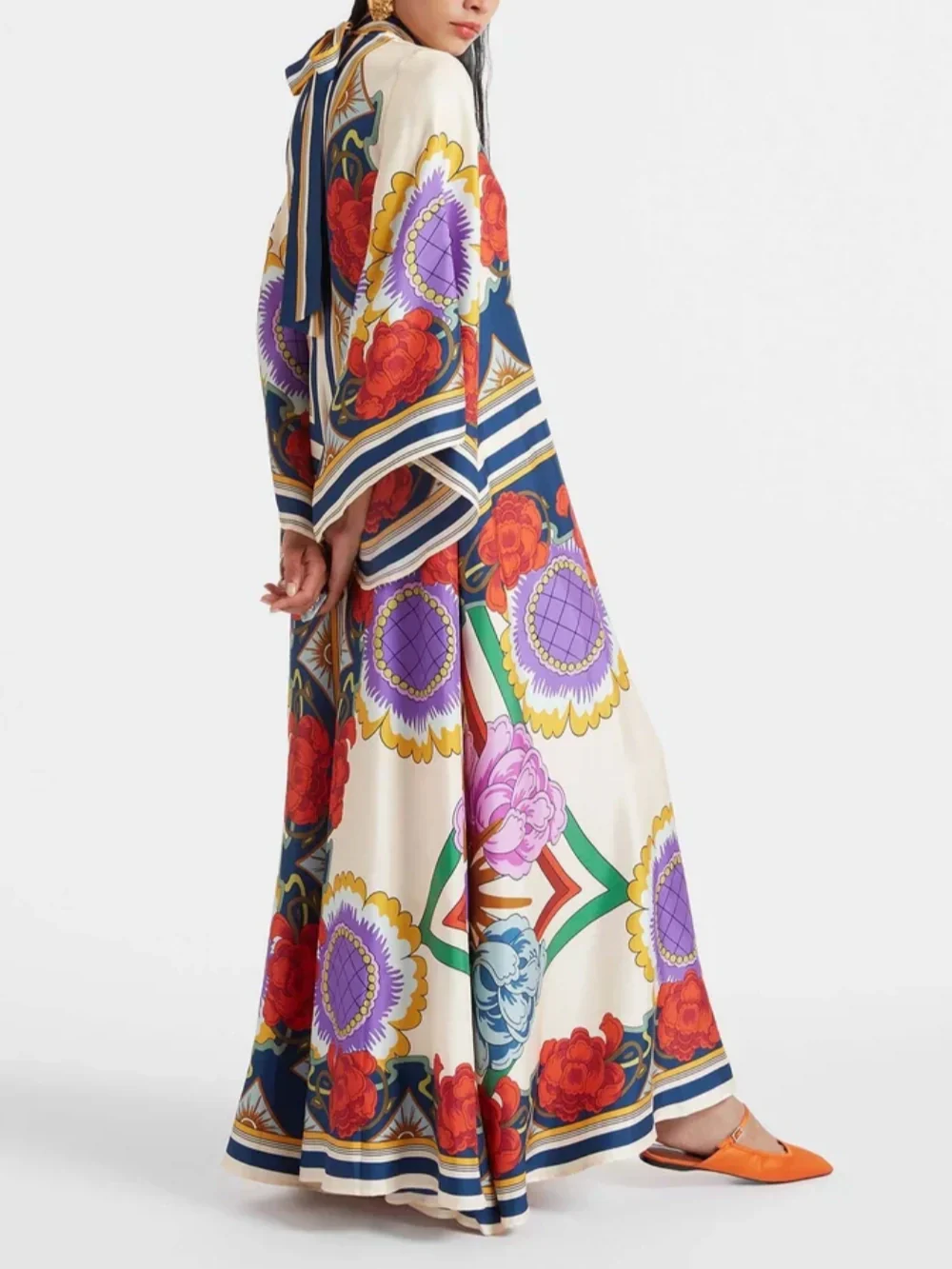 Exquisite Floral Print Draped Waterfall Sleeves Maxi Dress - Image 3