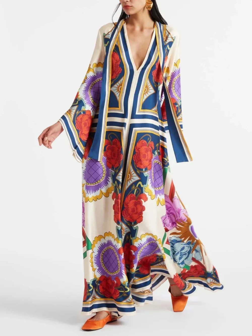 Exquisite Floral Print Draped Waterfall Sleeves Maxi Dress - Image 4