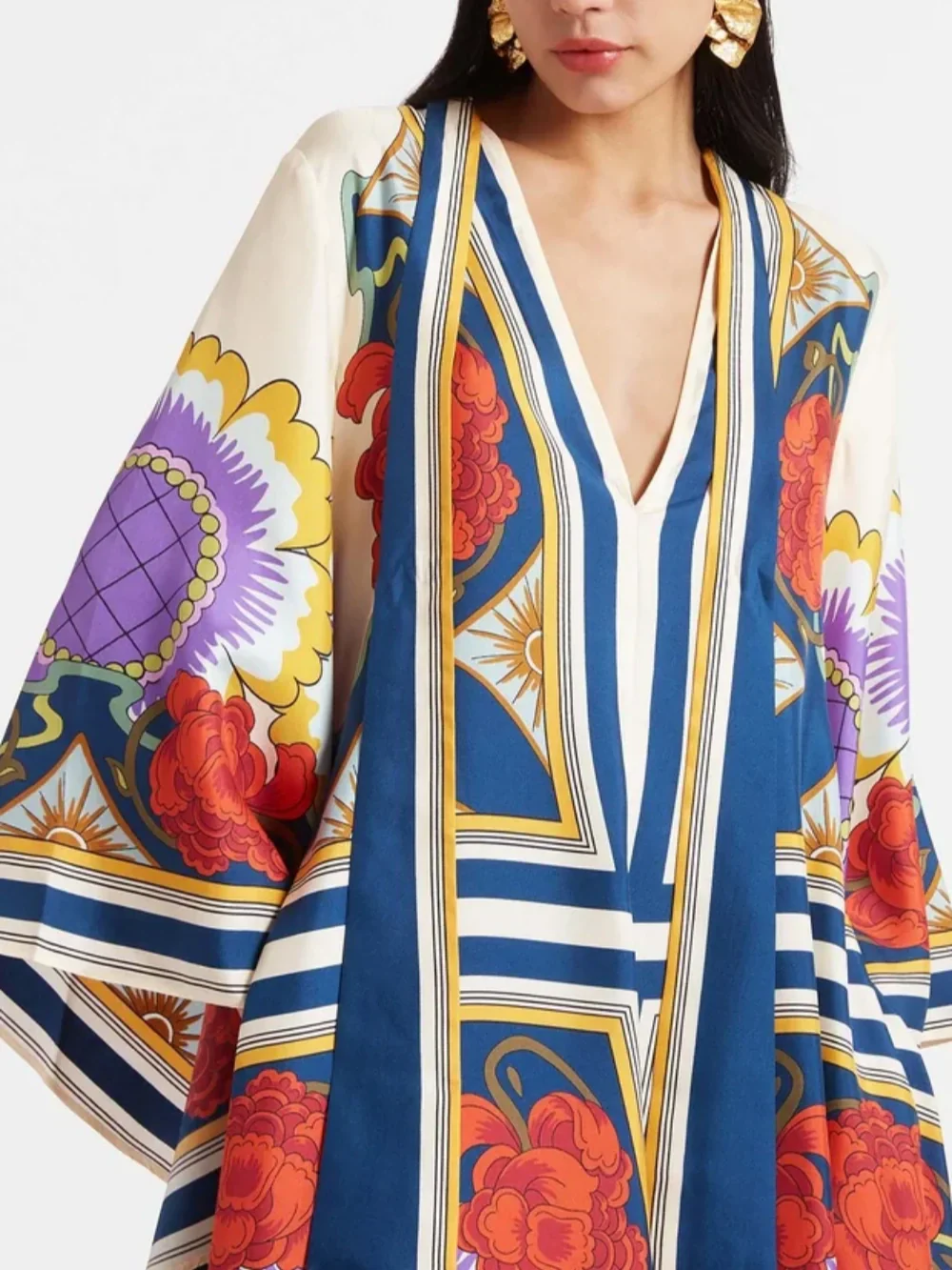 Exquisite Floral Print Draped Waterfall Sleeves Maxi Dress - Image 6
