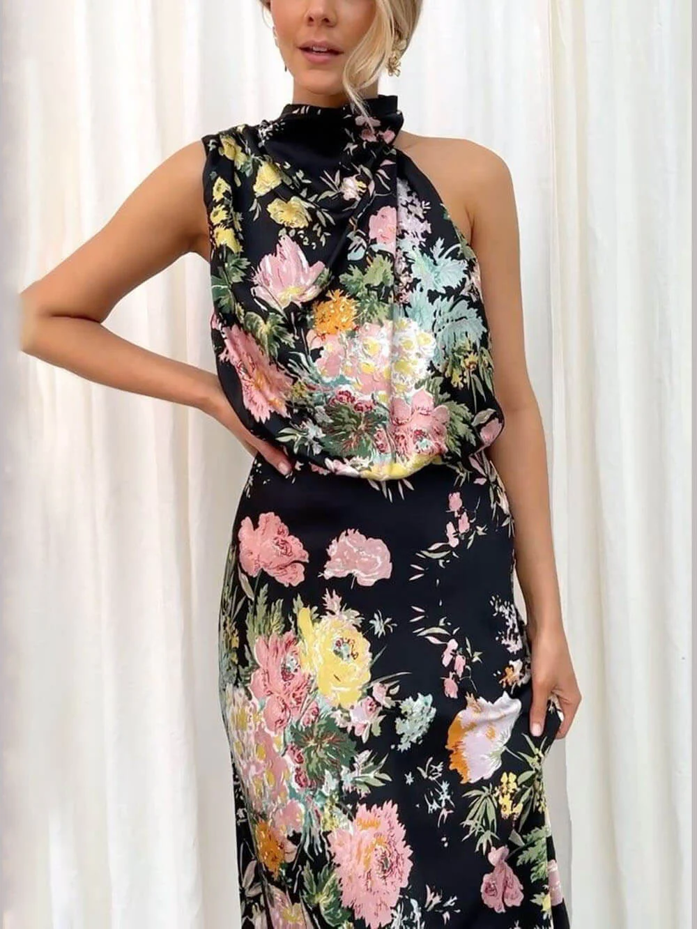 Halter Neck Floral Elastic Waist Maxi Dress - Image 19