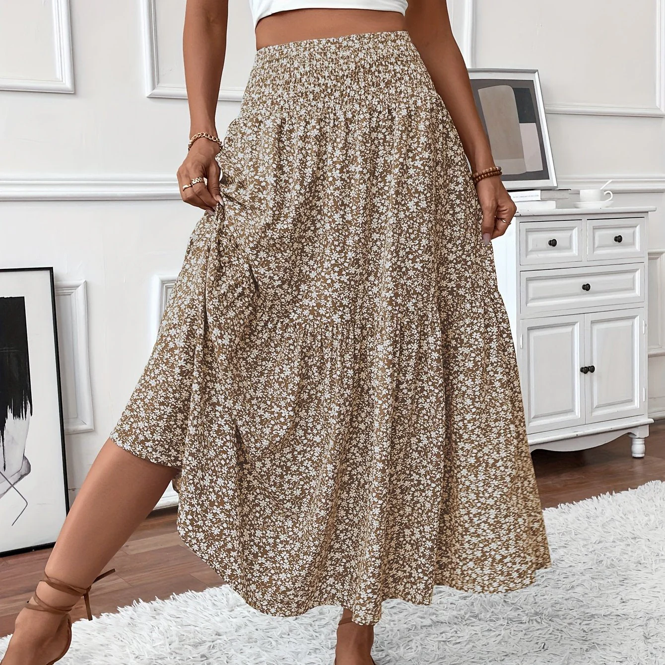 Elena Ditsy Floral Skirt - Image 4