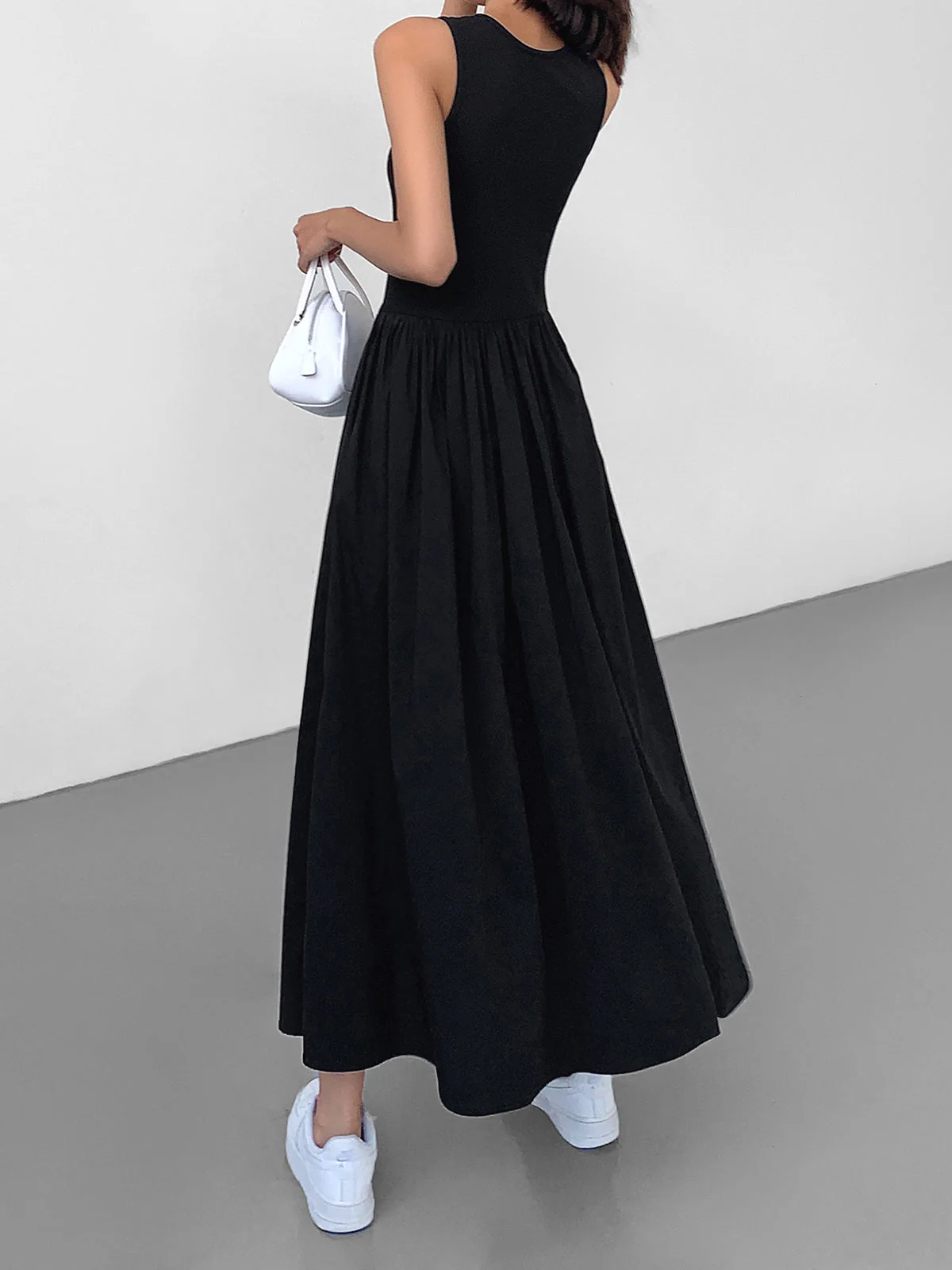 Leisure Crew Neck Long Dress - Image 3