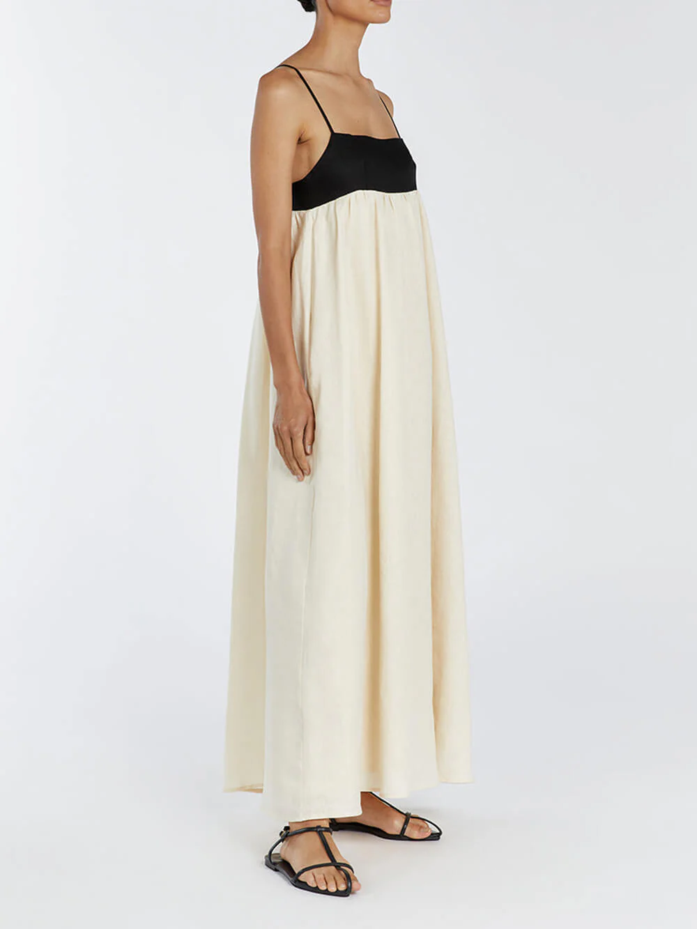 Black And White Loose Suspender Patchwork Maxi Dress - Image 2