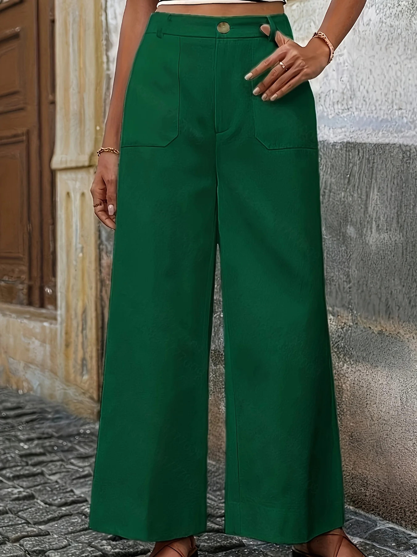 Mara High-Waisted Relaxed Trousers - Image 3