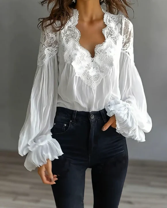 QUINN FLORAL BLOUSE