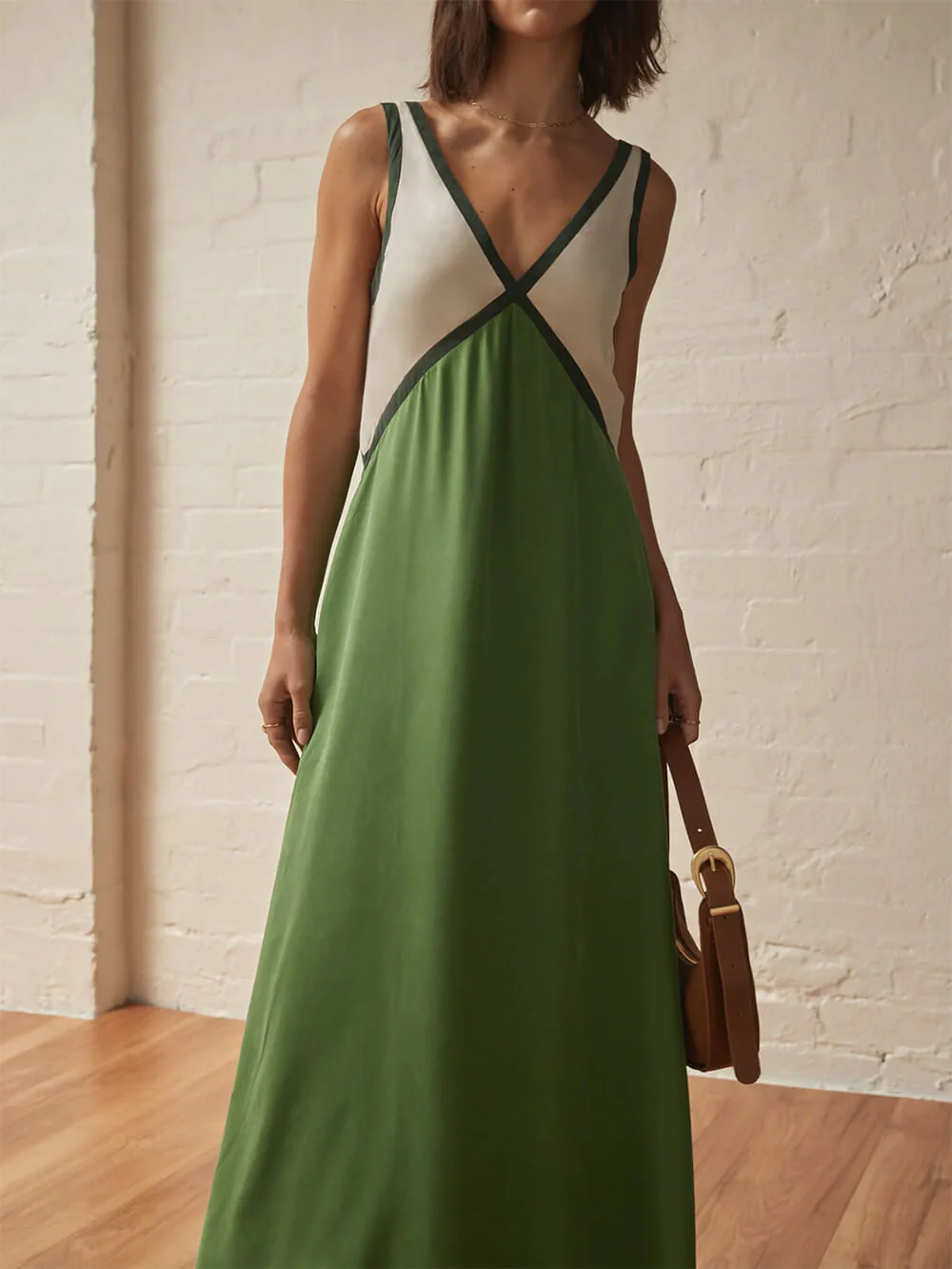 V-neck Contrasting Color Splicing Chic Dress - Image 2