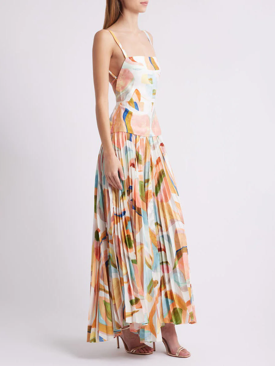 Unique Abstract Print Open Back Pleated Maxi Dress - Image 2