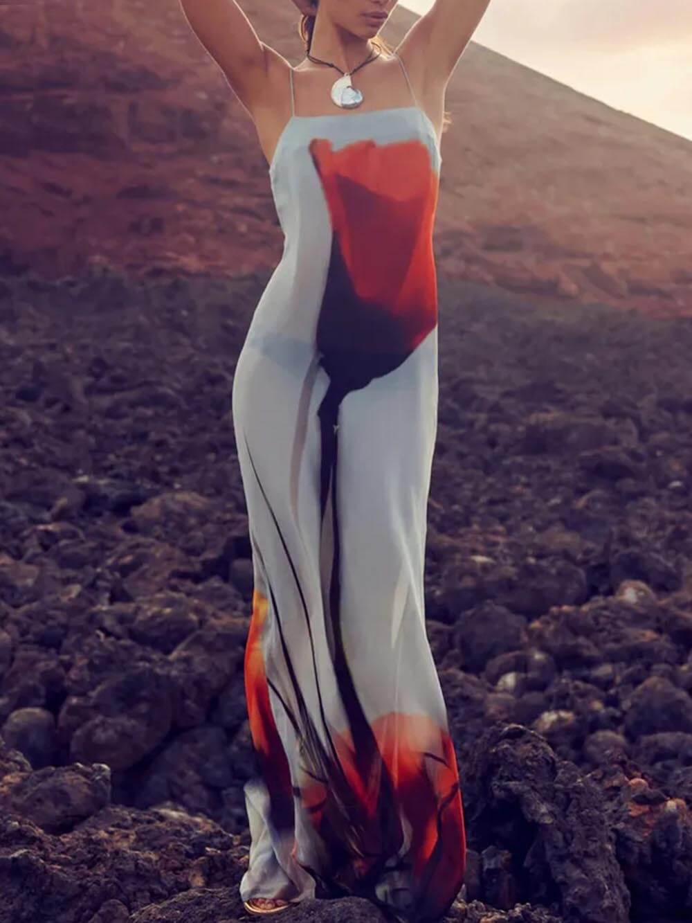 Abstract Tulip Print Vacation Slip H-Line Maxi Dress - Image 5