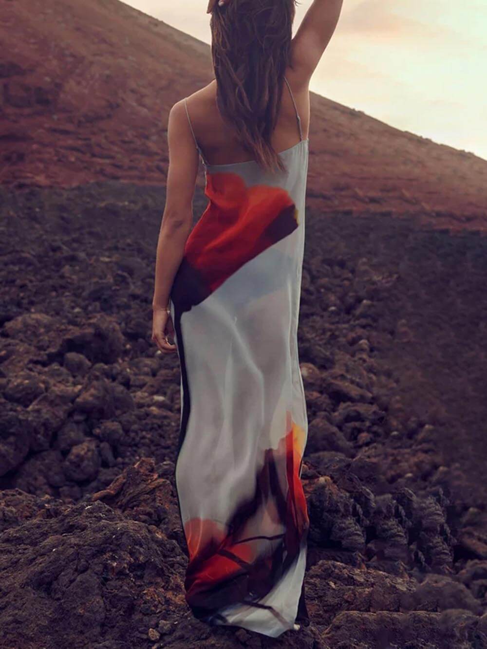 Abstract Tulip Print Vacation Slip H-Line Maxi Dress - Image 6