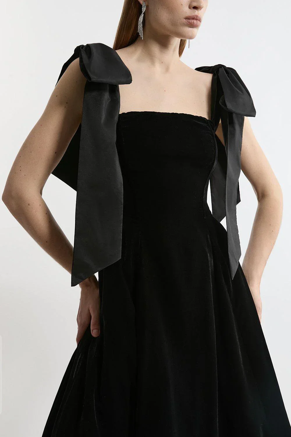 Velvet Strapless Bow Midi Dress - Image 3